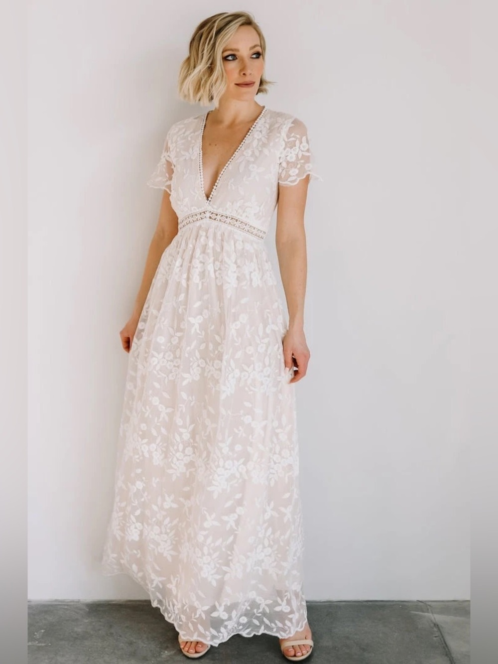Baltic Born Ada Cream Floral Lace Embroidered Maxi Dress Women's S V-Neck